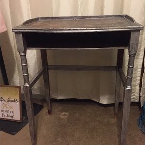 Accessories and furnishings